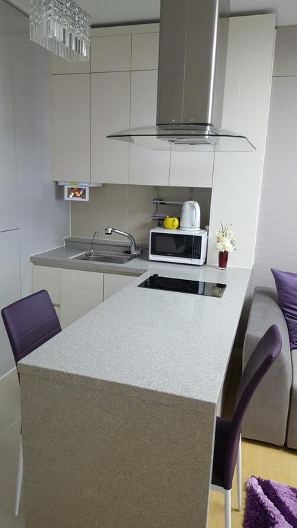 Highvill Deluxe Apartments Akmola Esterno foto